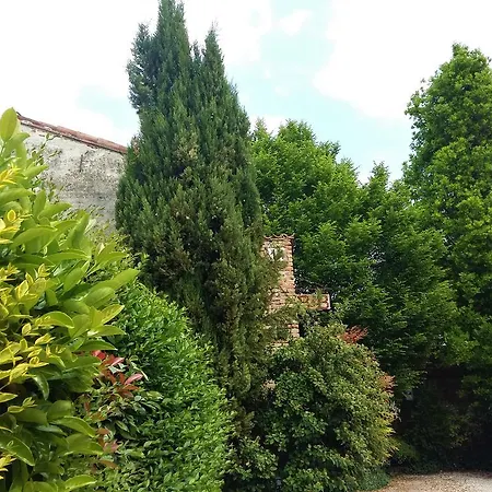 לינה וארוחת בוקר Casa Cantoni